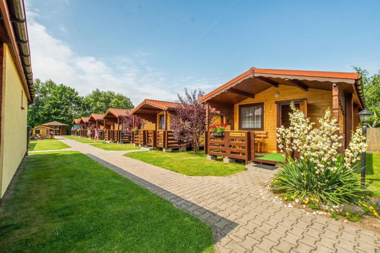 Karmazynowy Raj Appartement Dąbki Buitenkant foto